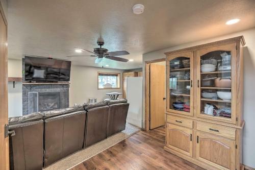 Inviting Sioux Falls Home About 5 Mi To Downtown!