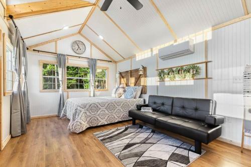 Chasing Views Tiny House