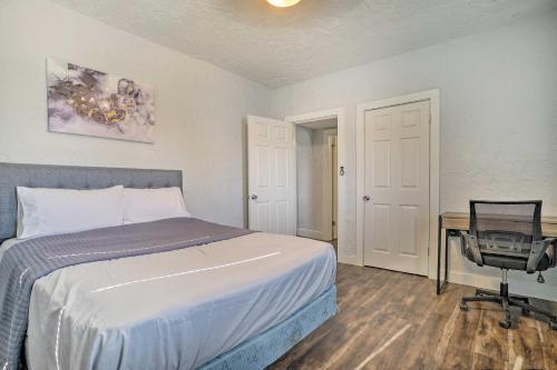 Charming And Quaint El Paso House With Backyard!