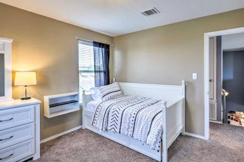 Cozy Austin Abode About 3 Mi To Mckinney Falls!