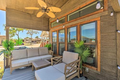 Upscale Tiny Home - Boho-chic Austin Getaway!