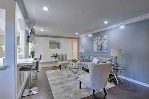 Apartamento Grand Prairie Condo With Community Pool Access!