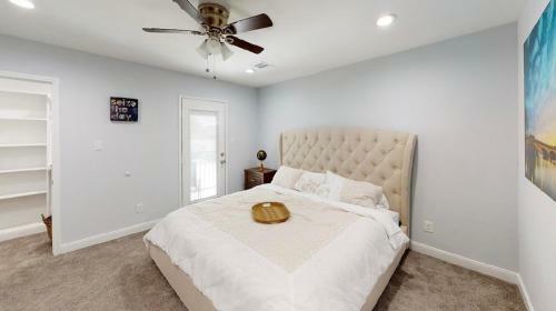 2 Bedroom W/ Upstairs Balcony Attached To Master