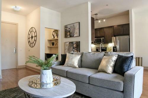 Apartamento Lovely 1 Bedroom With Study Close To All The Action!