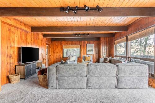 Treetop By Avantstay Rustic Secluded Cabin W Views In Summit Park