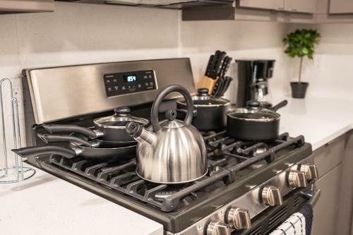Urban Downtown Apartment With Several Amenities