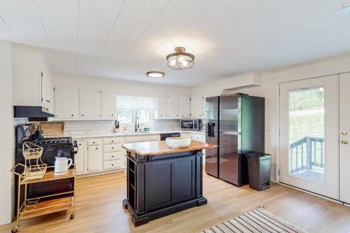 Pleasant Pond Unit B