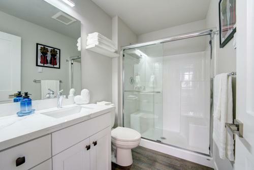 Apartamento Brand New Townhome Rooftop Balcony - Penthouse