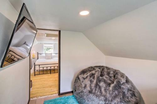 Bright Raymond Home, Half Mi To Willapa River!