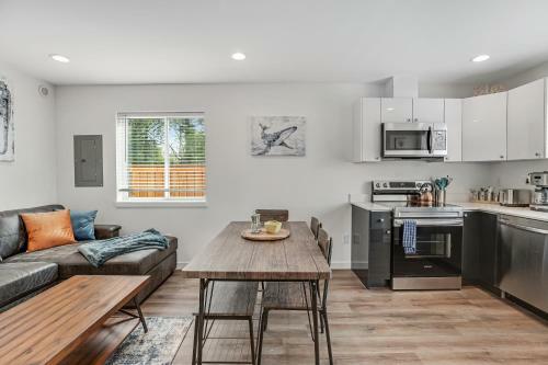 Magellan Cottage 2