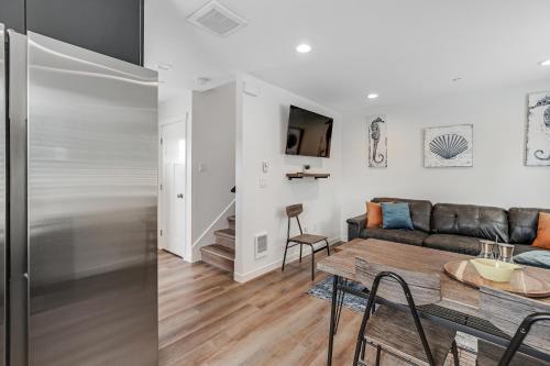 Magellan Cottage 2