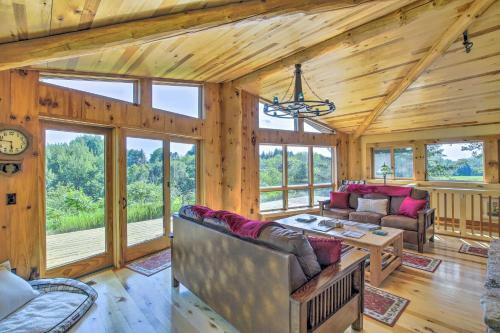 Idyllic Sturgeon Bay Cabin With Fire Pit And View