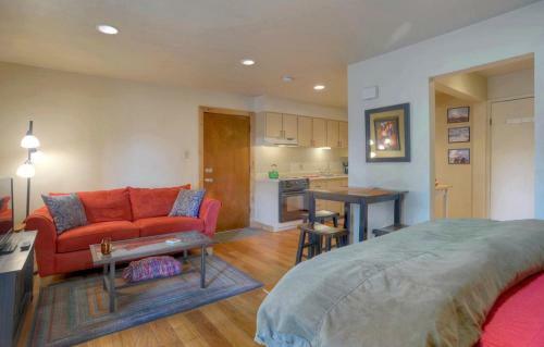 Apartamento Studio Purgatory Townhome 104