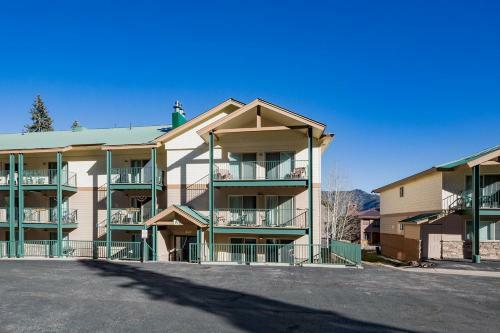 1br Purgatory Townhome 138