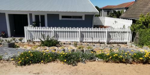 Eezy Breezy Holiday Home