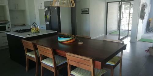 Eezy Breezy Holiday Home