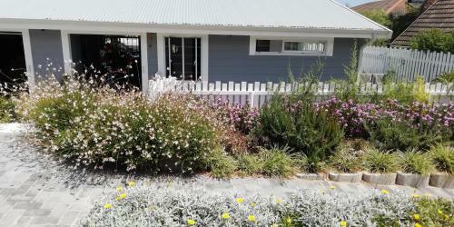Eezy Breezy Holiday Home