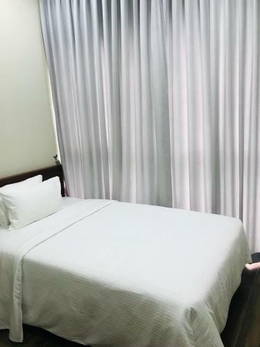 Apartamento Kingsview Residencies -12 A