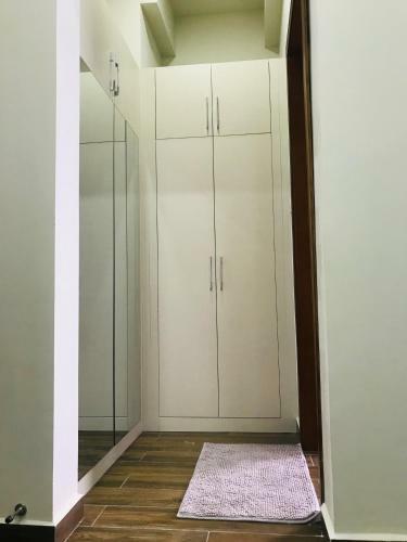 Apartamento Kingsview Residencies -12 A
