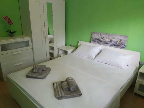 Mam`s Apartment In The Center