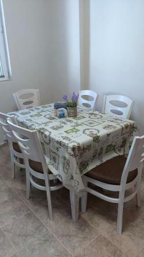 Mam`s Apartment In The Center