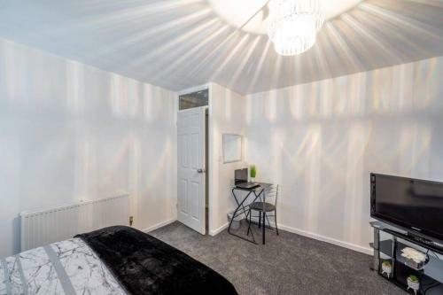 Central Birmingham 3 Bed Spacious 4 Floor Property
