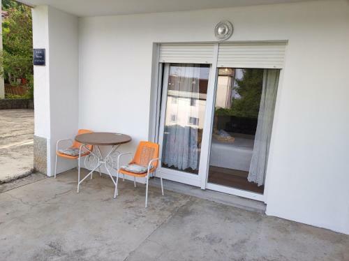 Apartment Orlean?i?