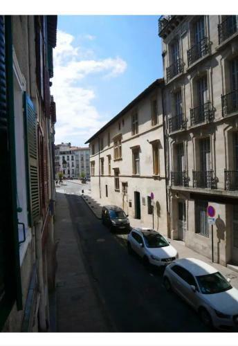 Apartamento T2 Au Coeur De Bayonne