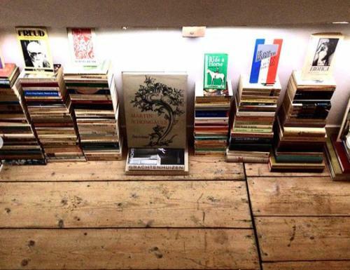 Bed & Breakfast Bookstore Hotel
