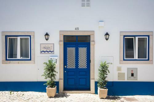 Parati Apartments
