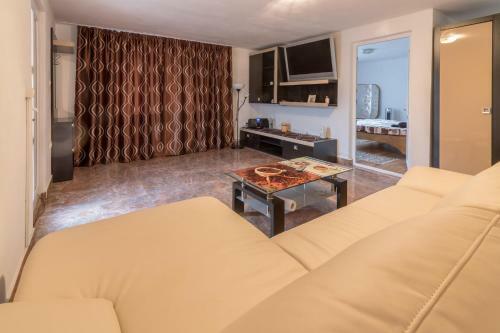 Hostal Casa De Vacanta Jeny