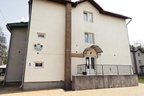 Hotel ??????? Nester-house