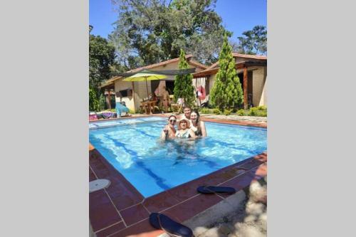 Casa Campestre Con Piscina Y 3 Habitaciones