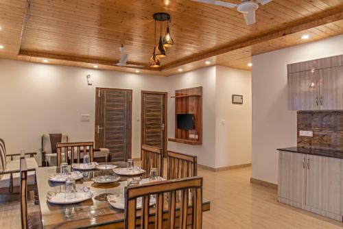 Apartamento 2 Bhk Serviced Apt I Pvt Open Terrace I Kasauli