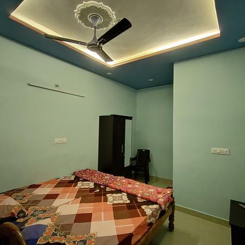 Hotel Shri Saimata Residency