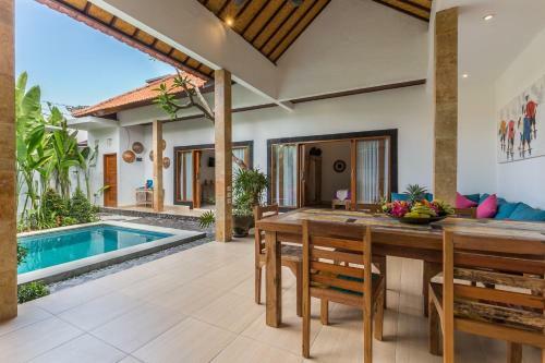Villa June