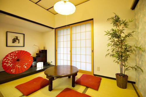 Iroha Residential Suite Asakusa Skytree