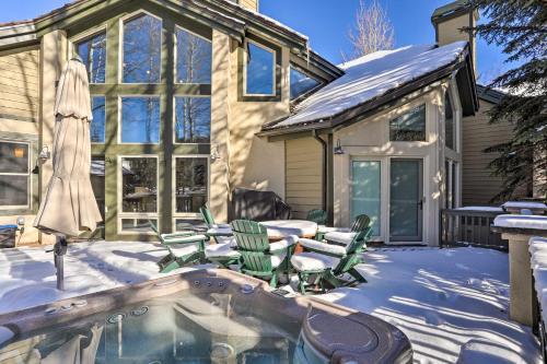 Upscale Edwards Townhome With Hot Tub And Deck!