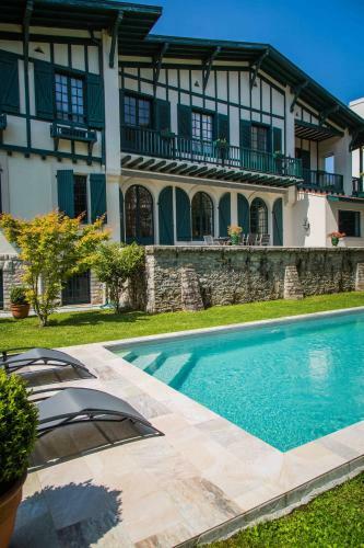 Hostal La Maison Du Marquis