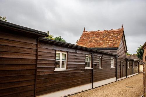 Luxury Immaculate Barn In Beautiful Rural Location