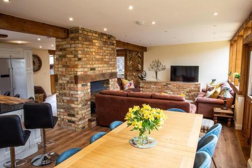 Luxury Immaculate Barn In Beautiful Rural Location