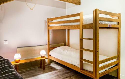 Nice Home In Bourgueil With Wifi And 4 Bedrooms