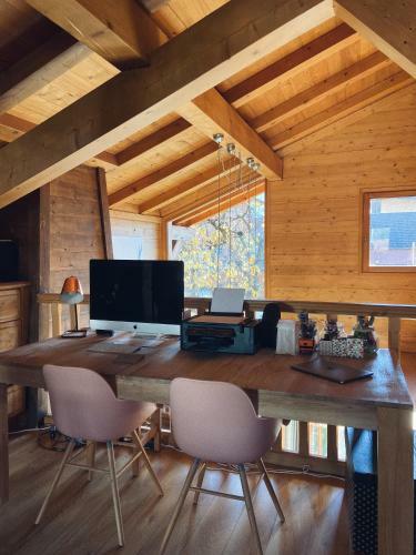 Grand Chalet � La Montagne