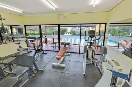 Apartamento Marcoola Beachfront 3br -pool-100m To The Beach.