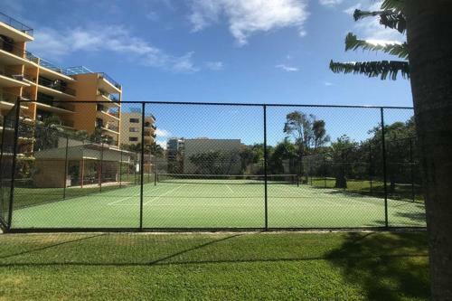 Apartamento Marcoola Beachfront 3br -pool-100m To The Beach.