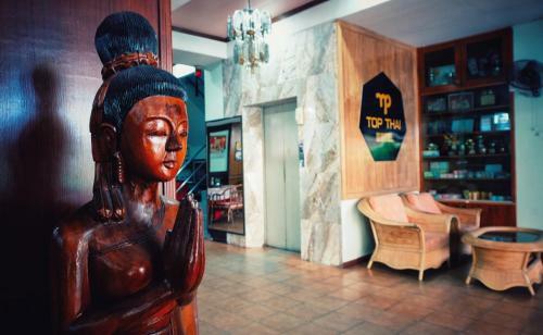 Top Thai Hotel