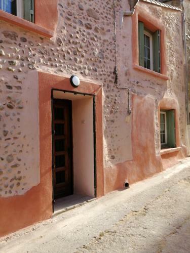 Bed & Breakfast Bnbinb La Cour Enchant�e