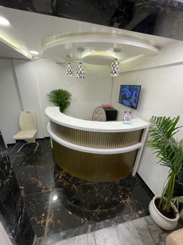 Hotel White Castle