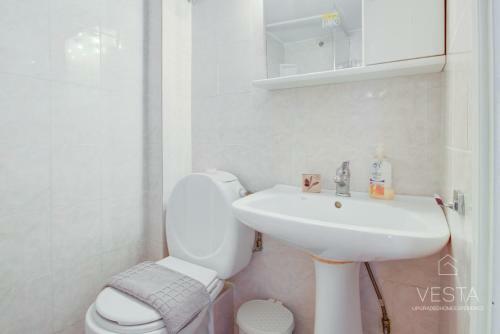 Hidden Pine Apartment, 2 Bdrms, Pefkohori