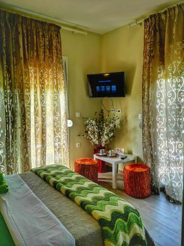 Studio Apartment By The Sea At Spathies Beach